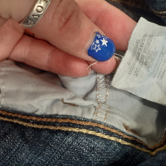 Jeans - Picture 2 of 3